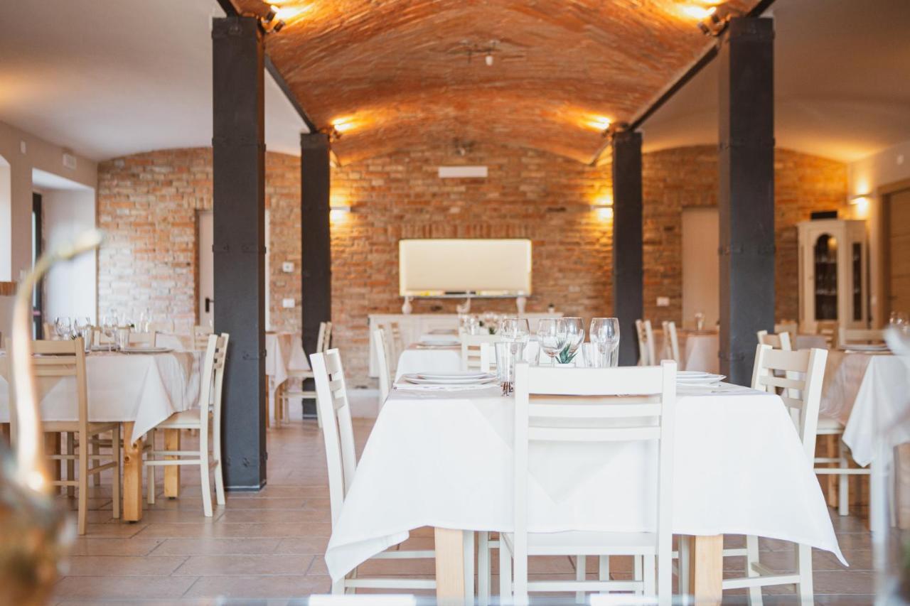 Agriturismo Il Capitolo 카르파네토 피아센티노 외부 사진